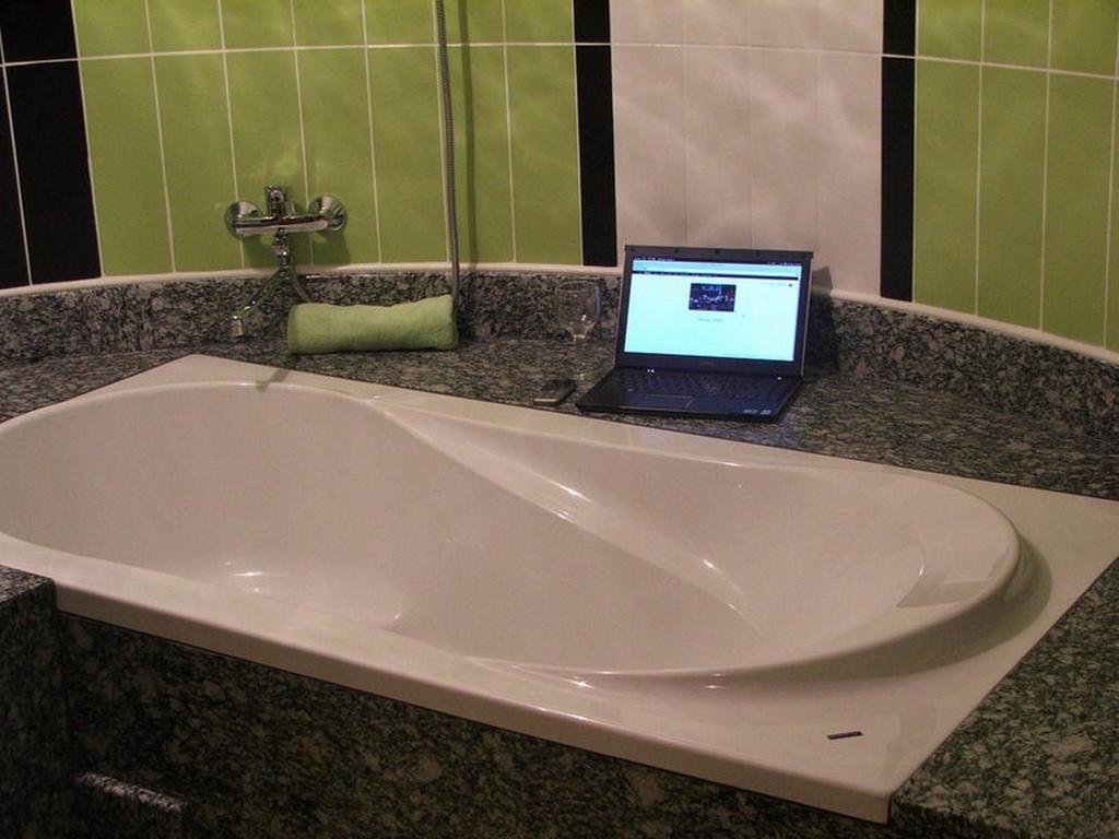 Bazeni Baikal Hotel Topola Екстериор снимка