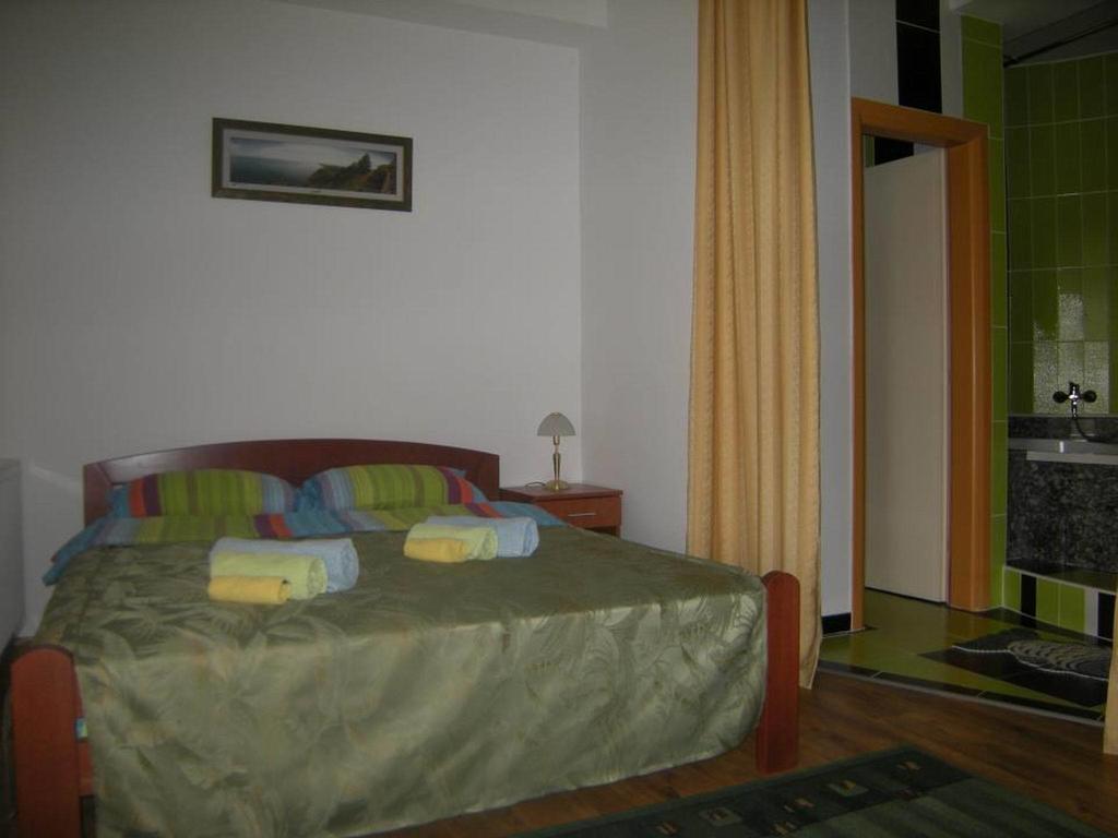 Bazeni Baikal Hotel Topola Стая снимка